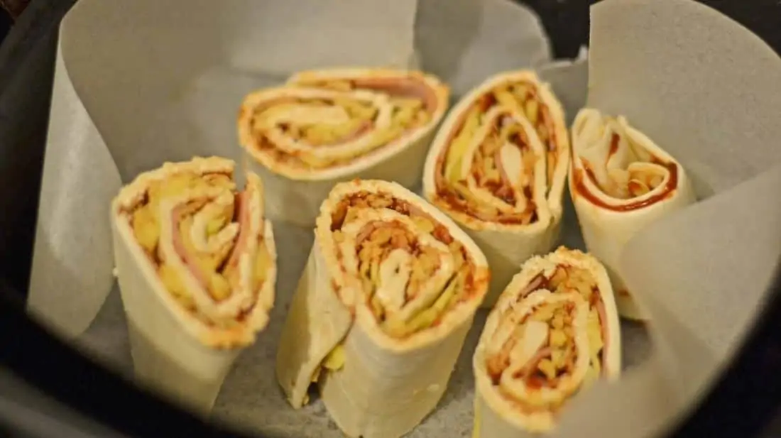 Frozen Pizza Rolls in the Air Fryer Frozen Pizza Rolls in the Air Fryer