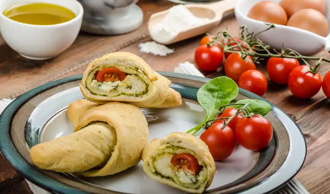 Why-Cooking-Pizza-Rolls-In-the-Air-Fryer-is-So-Good Why Cooking Pizza Rolls In The Air Fryer Is So Good