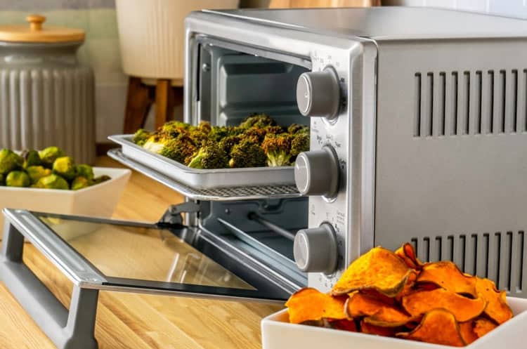 Oster Toaster Oven With Air Fryer – Pros And Cons