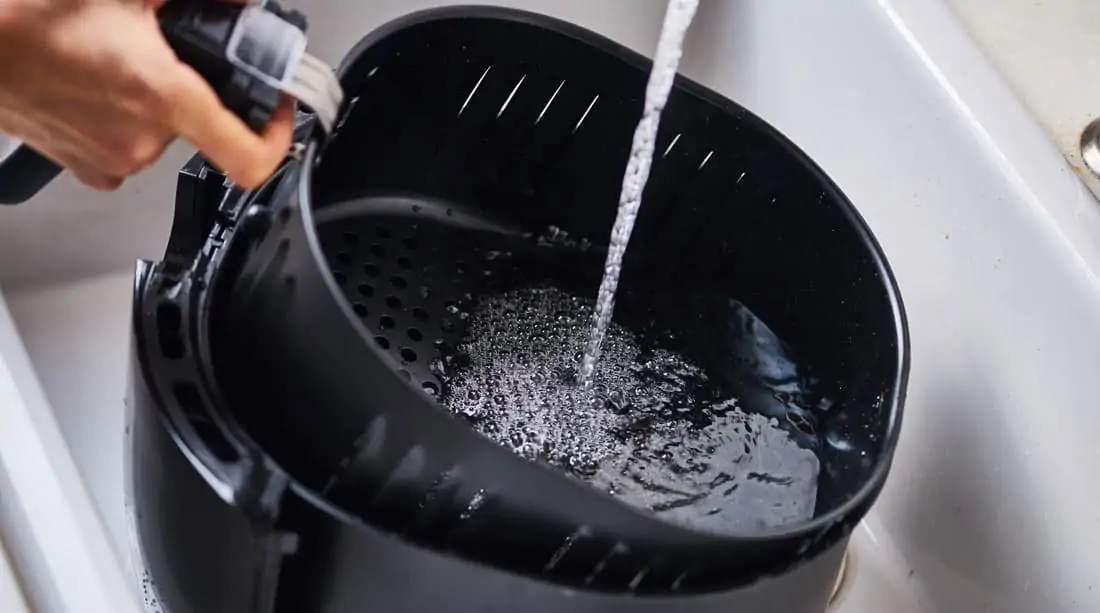 How Do You Clean the Secura Air Fryer?