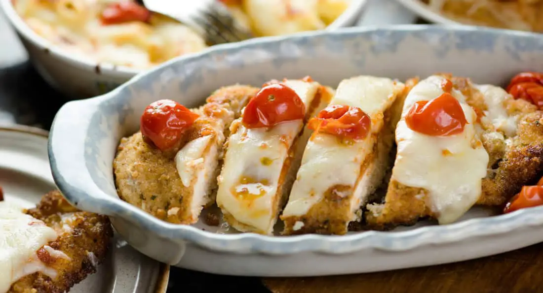 Stuffed Chicken Parmesan details