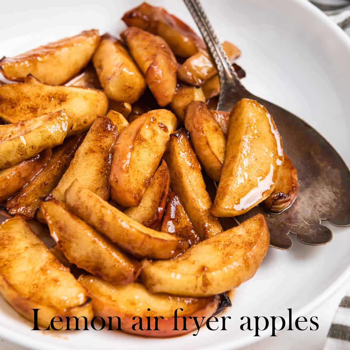 Lemon air fryer apples