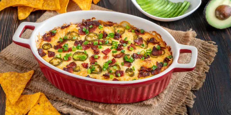Keto Jalapeno Popper Chicken Casserole